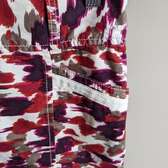 Red And Purple Pattern pencil skirt - Picture 3 of 3